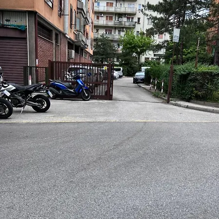 아파트 Ultimo Piano Con Parcheggio 트리에스테