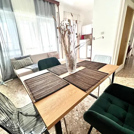 Ultimo Piano Con Parcheggio *